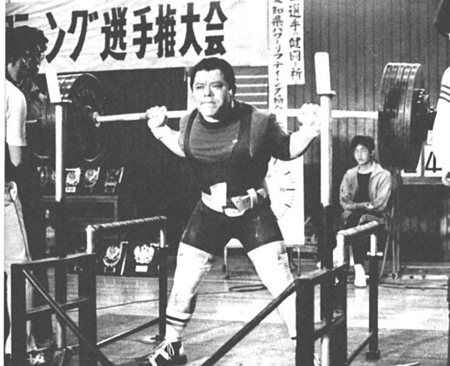 　75kg級優勝・西村正浩選手　B160kg、S250kg、T410kg