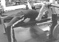 高重量を挙げるための体を作るベンチプレスのトレーニング方法（1/2）