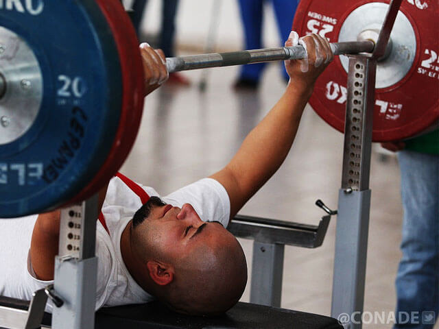 筋トレ初心者向け！BIG3の基本的なトレーニング方法＜ベンチプレス編＞