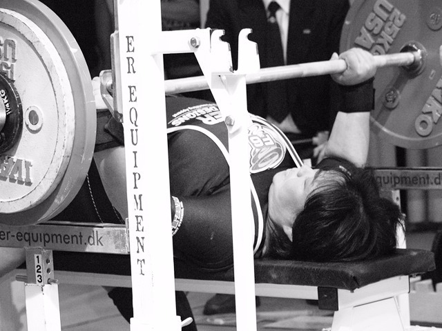 第3試技107.5kgに挑む女子84+kg級 1位小松麻美