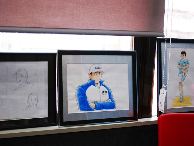 取材中ずっと気になっていた絵は、、、やっぱり世界のサッカー選手のあこがれ「高橋 陽一先生」の作品！！