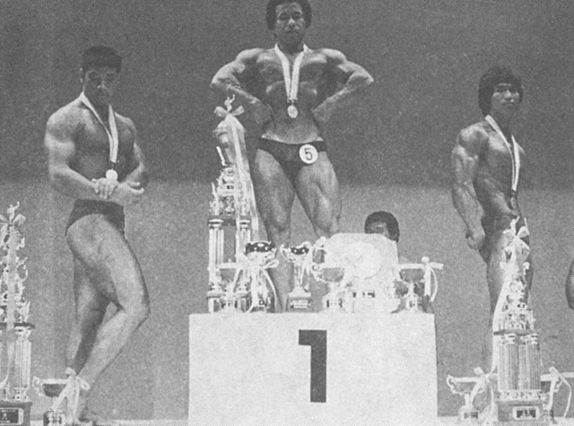 1982年度ミスター東京コンテストで念願の優勝をなしとげた川上選手