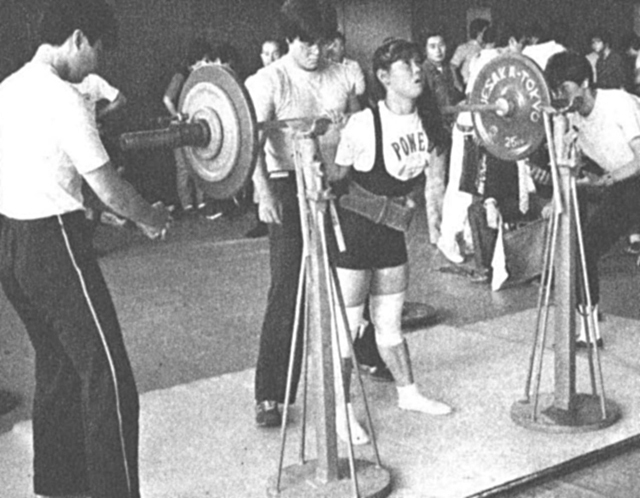 女子56kg級優勝●大石いづみ選手Ｓ105.0　Ｂ57.5　Ｄ120.0　Ｔ282.5