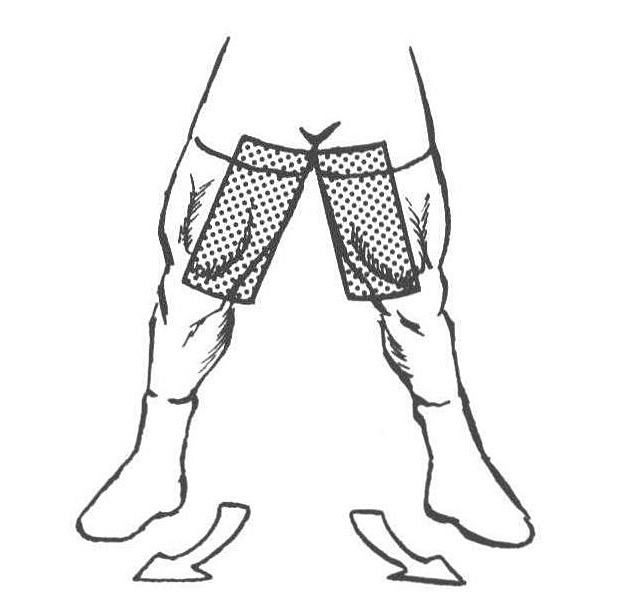 足幅を肩幅より広めにとり、爪先もスタンダードのものより開きぎみとなる。大殿筋、内転筋の作用が強くなり、重いウェイトが扱える。